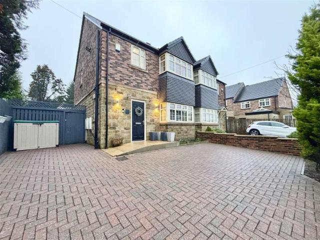 Farm for sale in Low Moor, West Yorkshire