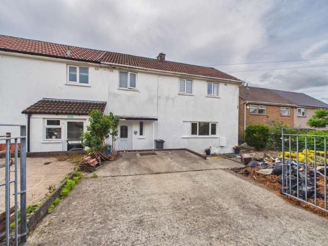 Farm for sale in Falcon Lodge, Wales