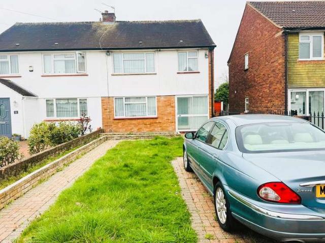 Farm for sale in London Borough of Hounslow, Hanworth