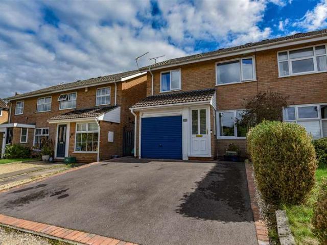 Farm for sale in Wortley, School House