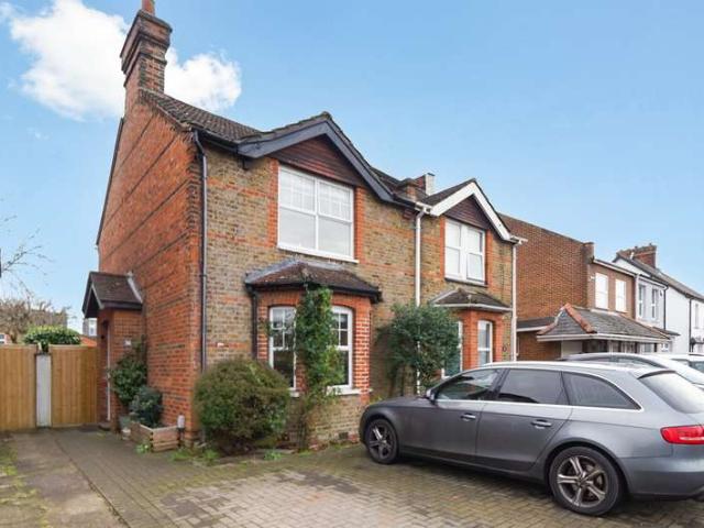 Farm for sale in Elstree and Borehamwood, Borehamwood