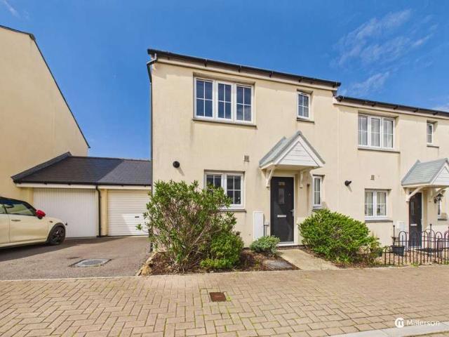Farm for sale in Hayle, Cornwall