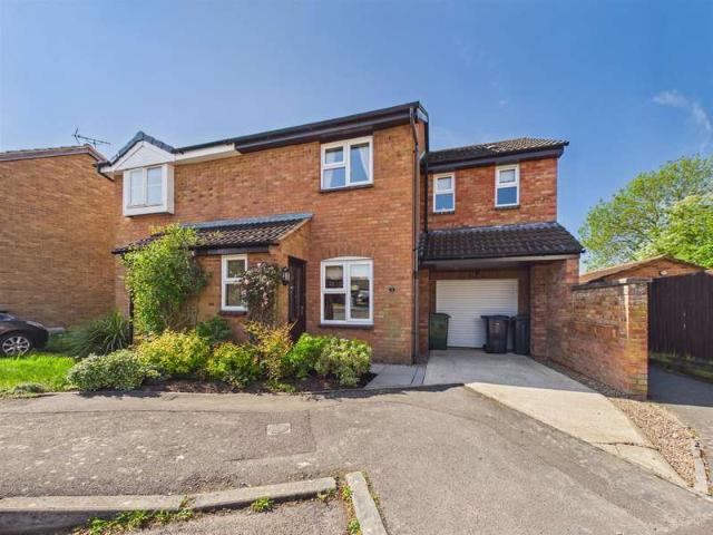 Farm for sale in Pewsham, Chippenham