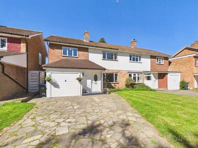 Farm for sale in London Borough of Croydon, Forestdale
