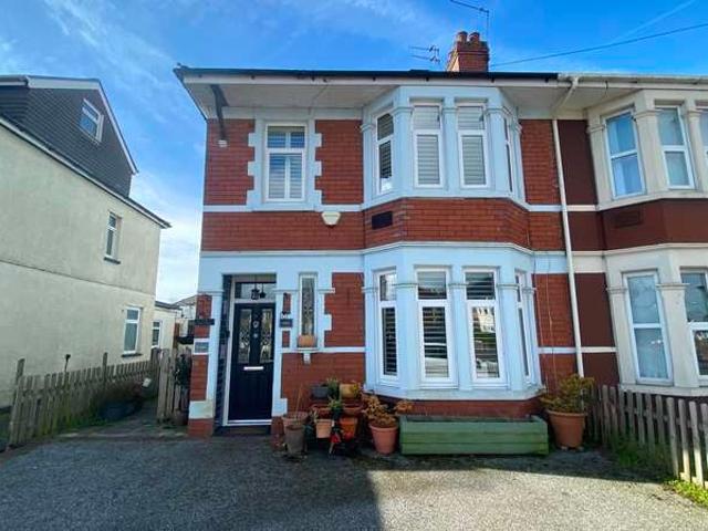 Farm for sale in Falcon Lodge, Wales