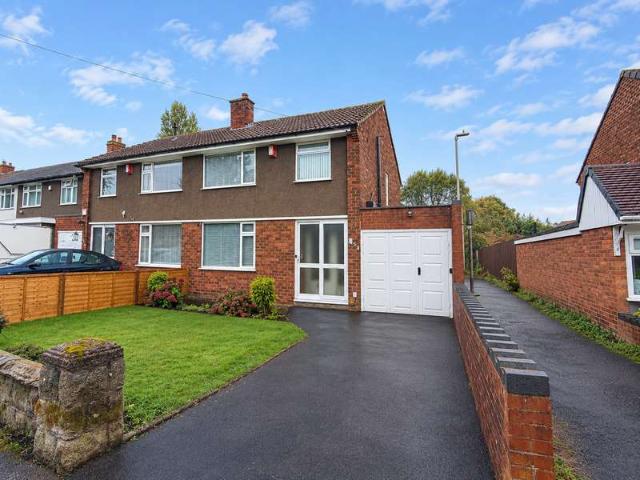 Farm for sale in Coseley, Dudley