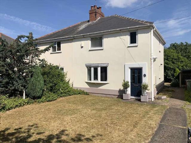 Farm for sale in Clowne, Elmton