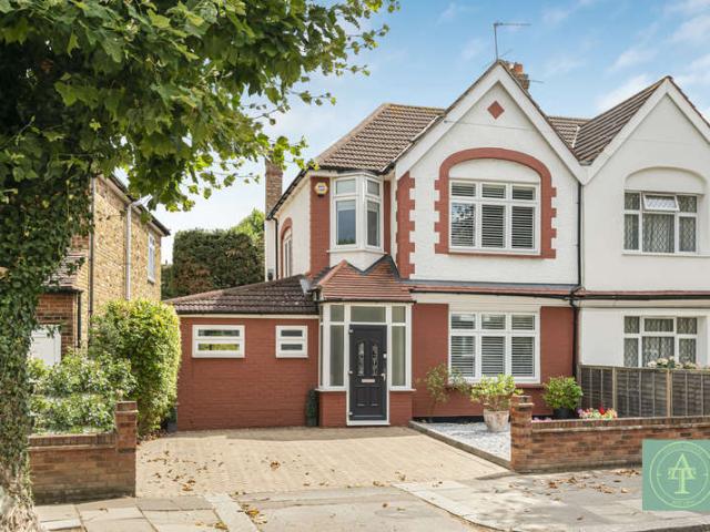 Farm for sale in Edmonton, Greater London