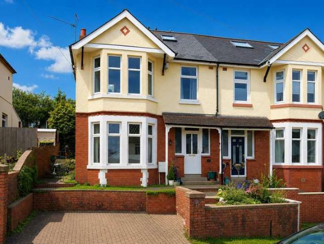 Farm for sale in Llandough
