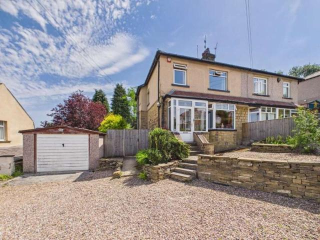 Farm for sale in Cottingley, West Yorkshire