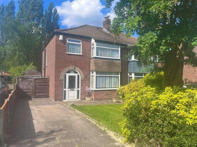 Farm for sale in Heald Green, Greater Manchester