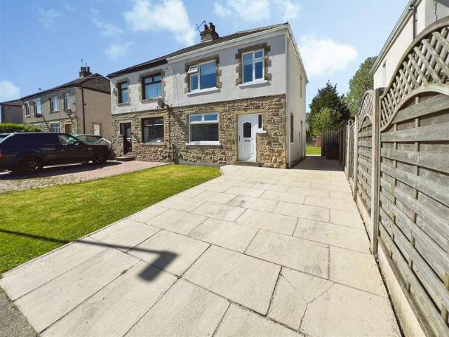 Farm for sale in Eccleshill, West Yorkshire