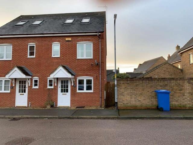 Farm for rent in Desborough, North Northamptonshire
