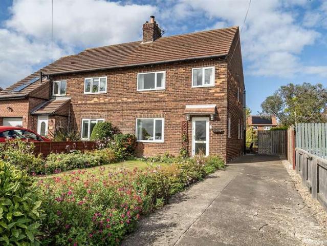 Farm for sale in Cawood, North Yorkshire