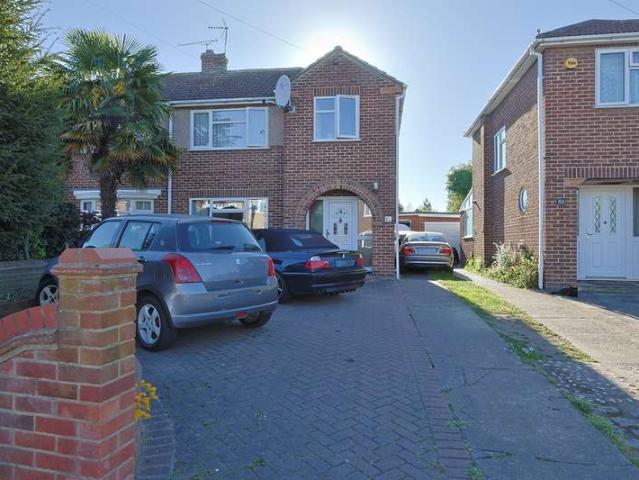 Farm for sale in Broxbourne, Hertfordshire