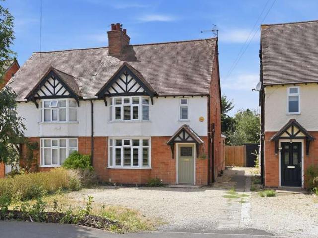 Farm for sale in Stratford-upon-Avon, Alderminster