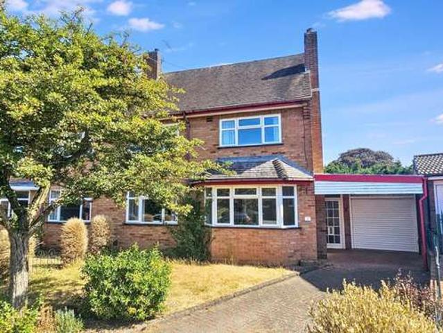 Farm for sale in Stourbridge, West Midlands