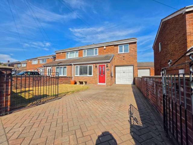 Farm for sale in Monk Bretton, South Yorkshire