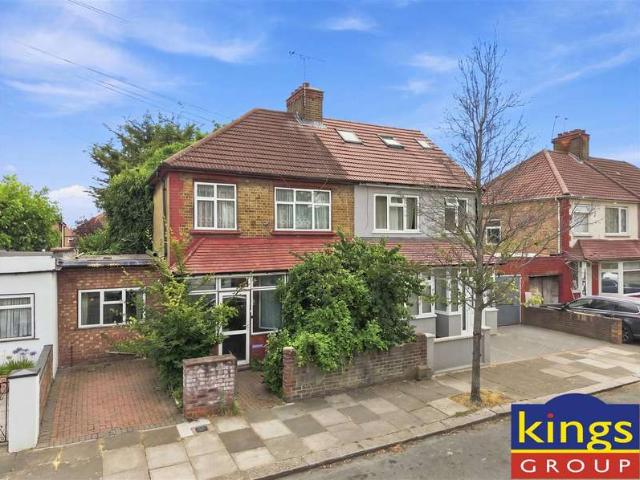 Farm for sale in Lower Edmonton, Greater London