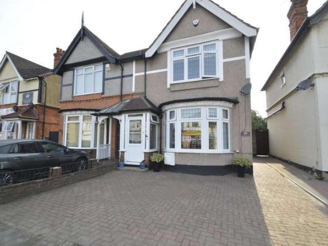 Farm for sale in Hornchurch, Greater London