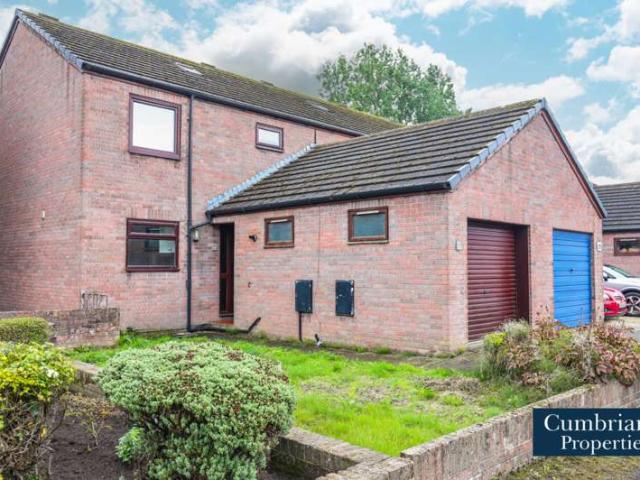 Farm for sale in Botcherby