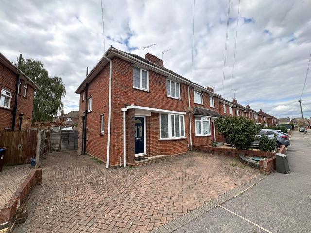 House for rent in Aldershot, Rushmoor