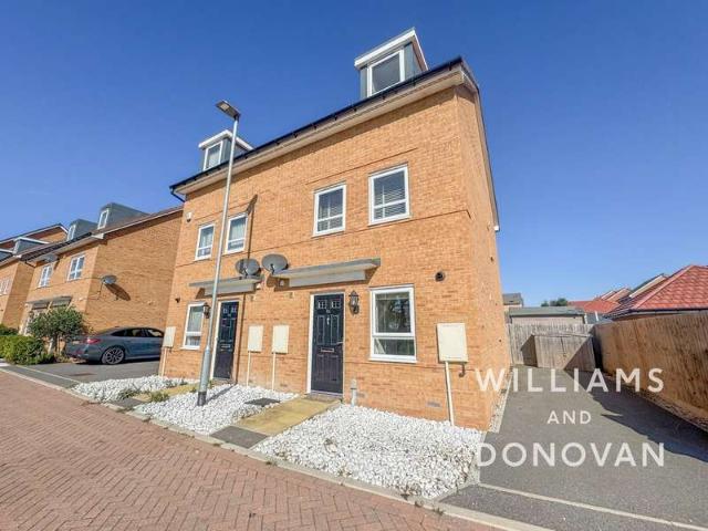 Farm for sale in Barling, Essex