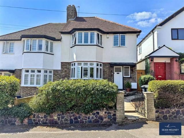 Farm for sale in High Barnet, Greater London