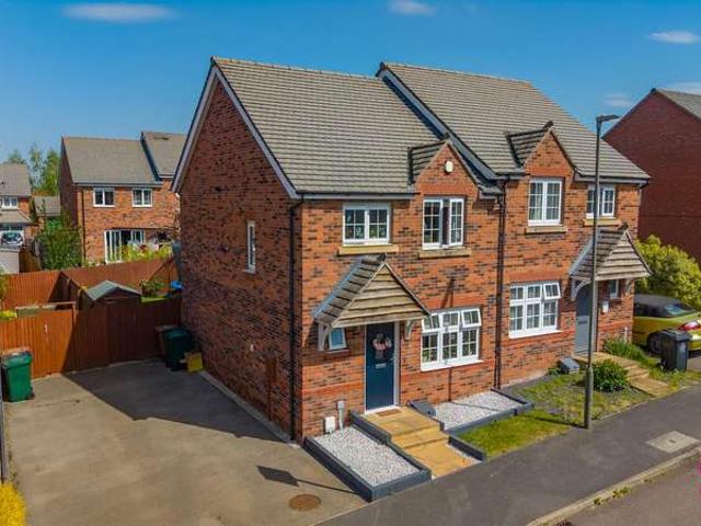 Farm for sale in Egginton, East Midlands