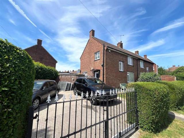 Semi Detached House for sale in Southmead, Repton Grange Semi Detached House for sale in Southmead, Repton Grange
