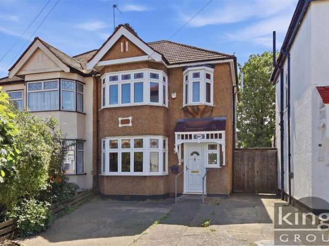 Farm for sale in Ponders End, Greater London