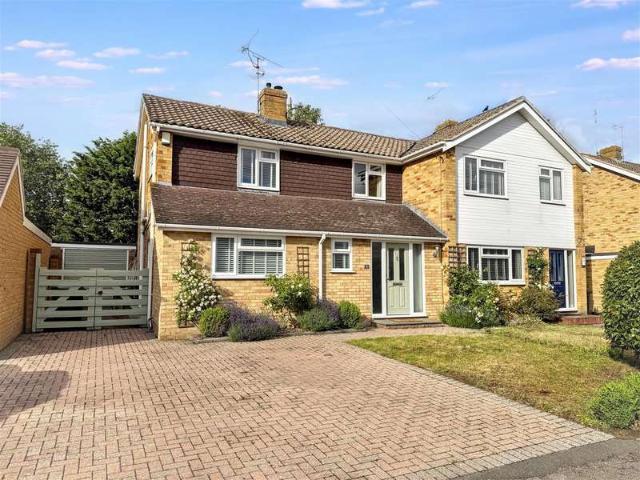Farm for sale in Berrick Salome, Oxfordshire