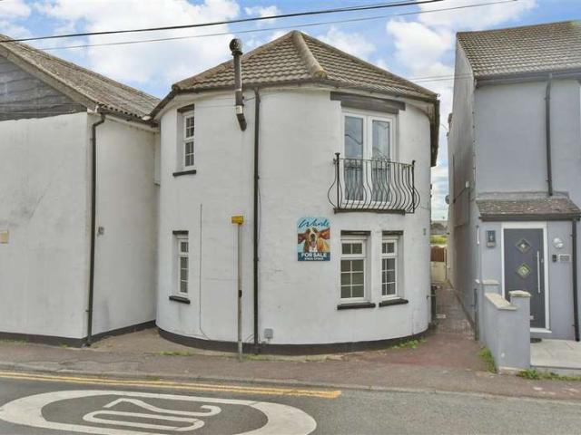 Farm for sale in Lower Halstow, Swale