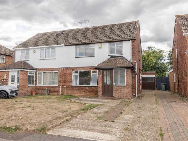 Farm for sale in Old Windsor, Windsor and Maidenhead