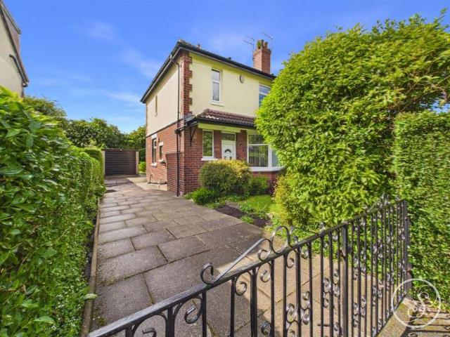 Farm for sale in Austhorpe, West Yorkshire