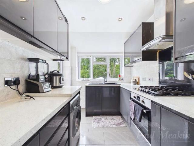 Farm for sale in London Borough of Croydon, Kenley