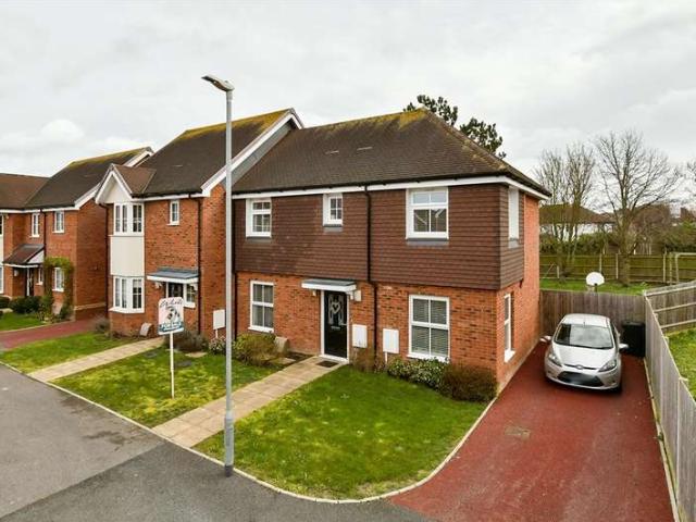 Farm for sale in Millmead, Acol