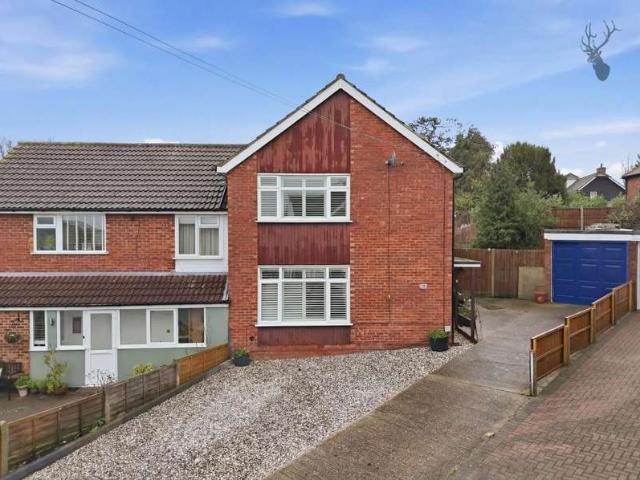 Farm for sale in Coopersale Street, Epping