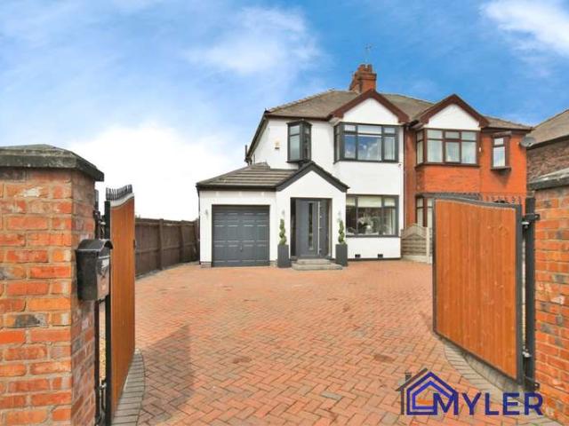 Farm for sale in Kingsway Estate, Widnes