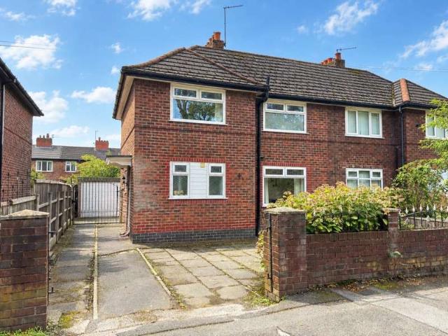 Farm for sale in Chorlton-cum-Hardy, Manchester