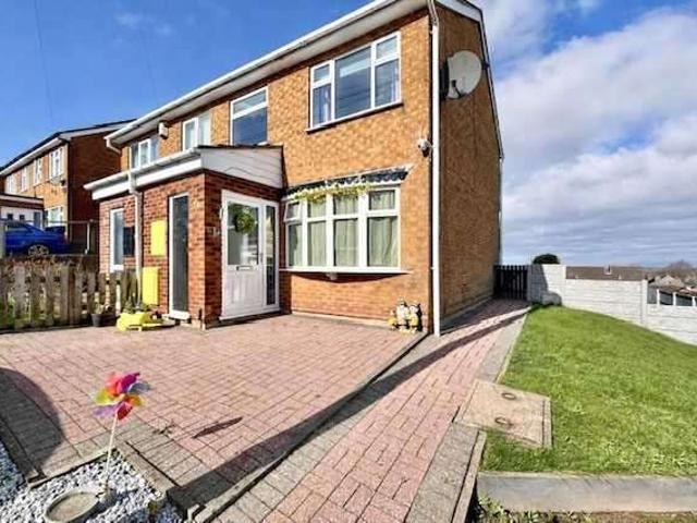 Farm for sale in Annesley Woodhouse, East Midlands