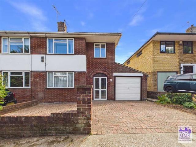 Farm for sale in Frindsbury