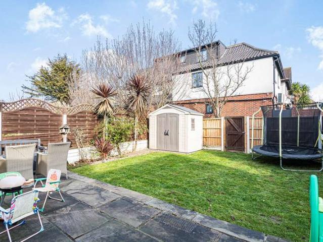 Farm for sale in Beckton, Greater London
