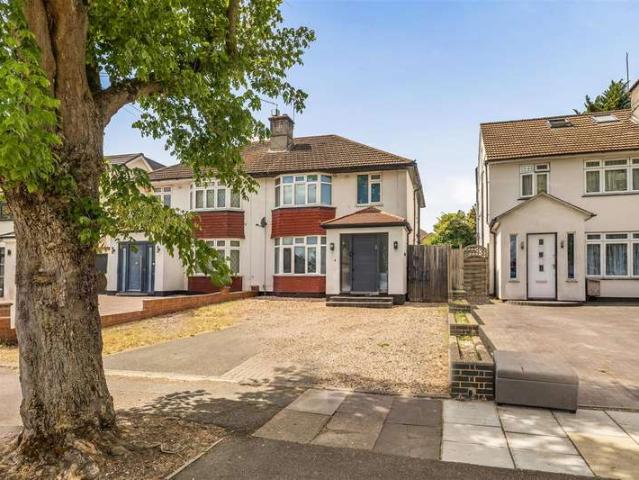 Farm for sale in Broadfields, Greater London