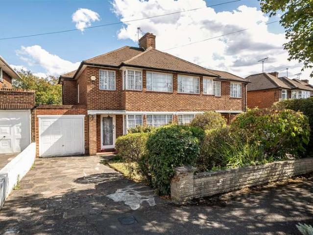 Farm for sale in Broadfields, Greater London