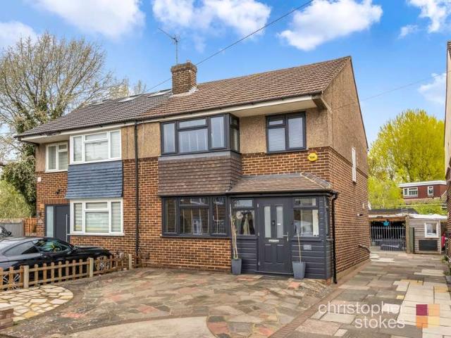 Farm for sale in Broxbourne, Hertfordshire