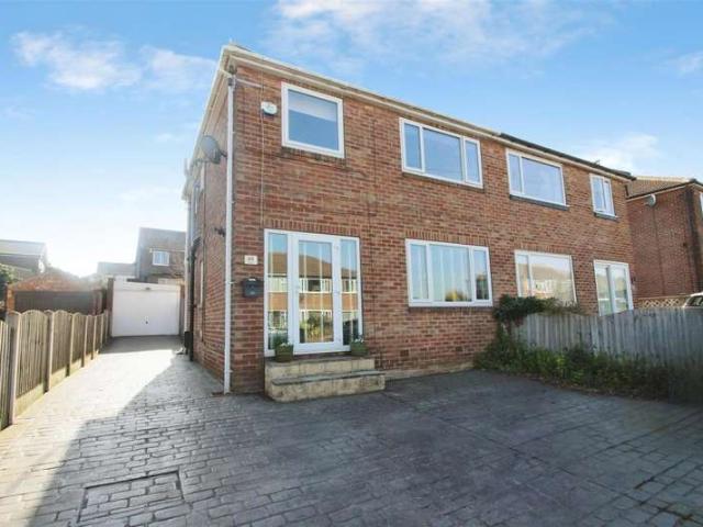 Farm for sale in Garforth, West Yorkshire