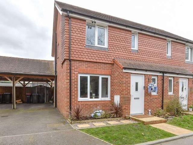 Farm for sale in Upper Harbledown, The Bridge