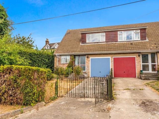 Farm for sale in Brimscombe and Thrupp, School House