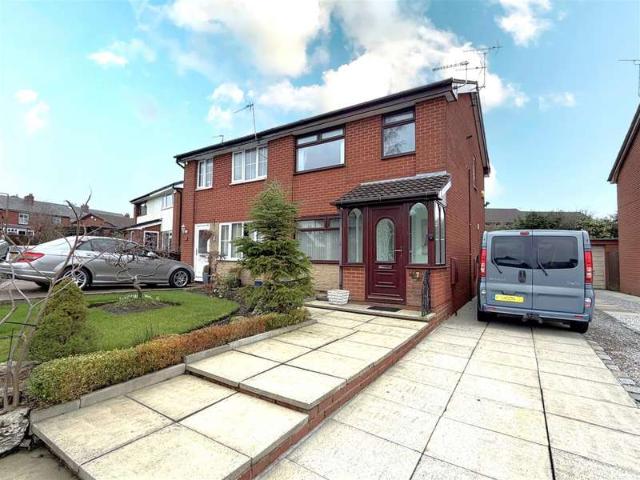 Farm for sale in Westhoughton, Lee Bank